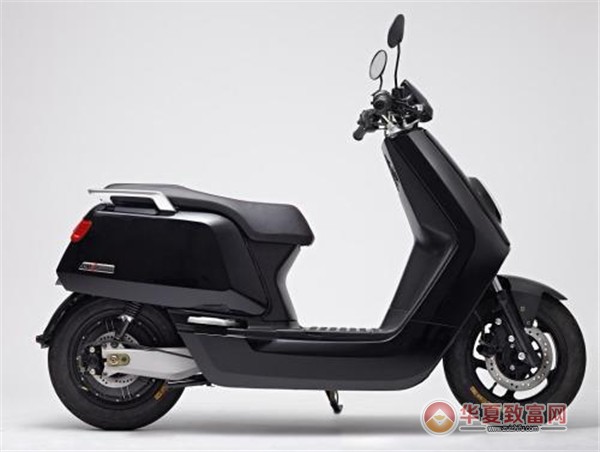小牛电动车加盟